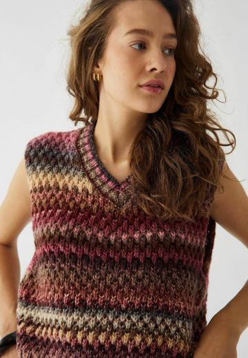 Пуловер без рукавов