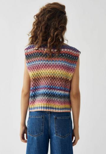 Пуловер без рукавов