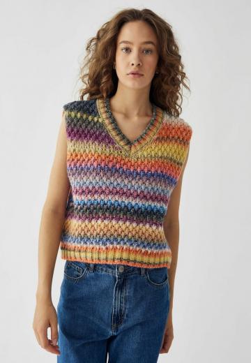 Пуловер без рукавов