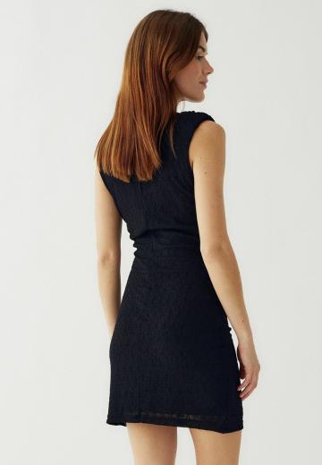 Платье футляр