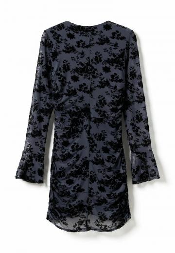 Платье футляр