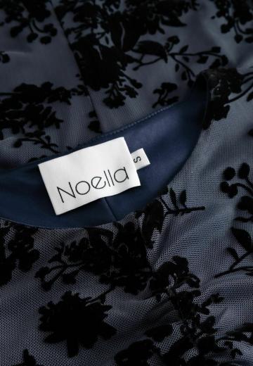 Платье футляр