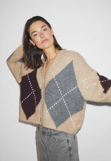Жаккардовая кофта
