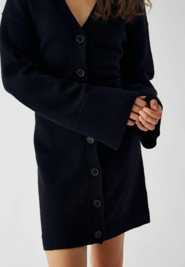 Вязаное платье