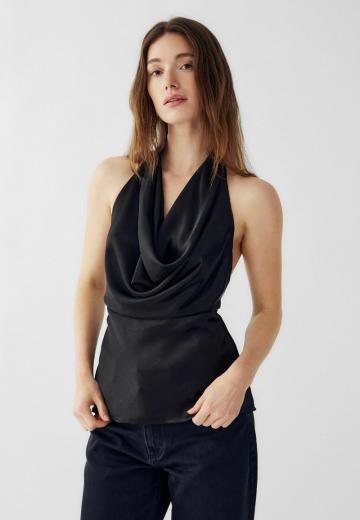 Блузка без рукавов