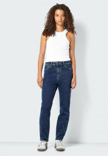 Свободные джинсы
