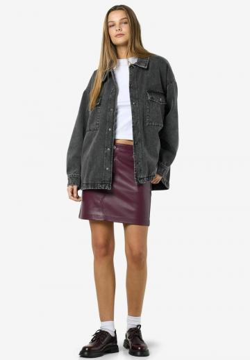 Короткое пальто