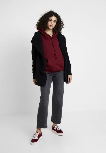 Короткое пальто