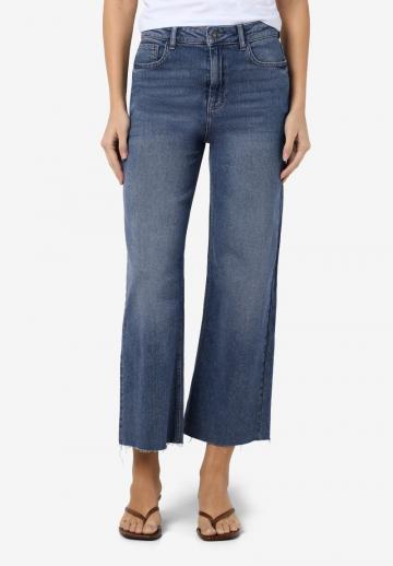 Свободные джинсы