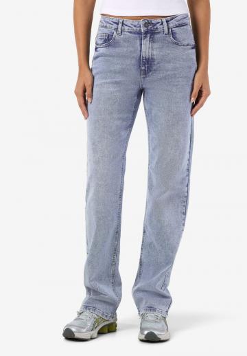 Свободные джинсы
