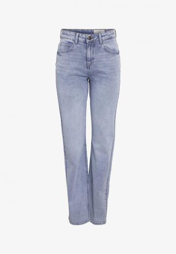 Свободные джинсы