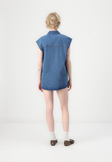 Джинсовое платье