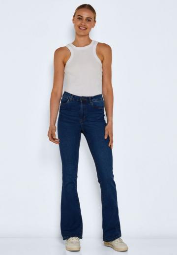 Клешеные брюки