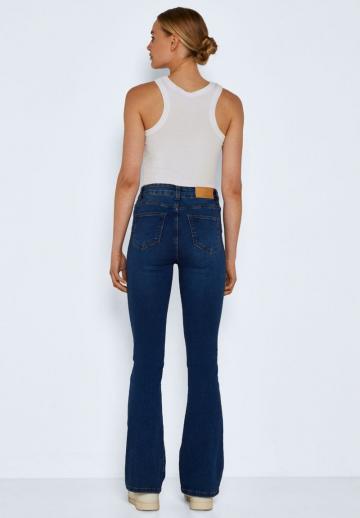 Клешеные брюки