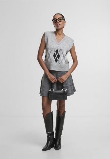 Пуловер без рукавов