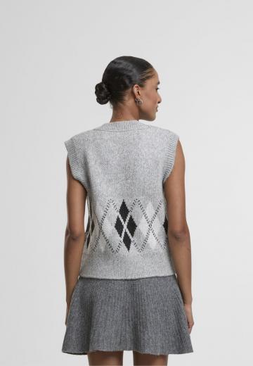 Пуловер без рукавов