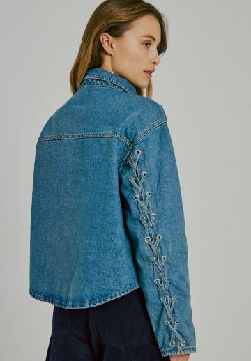 Джинсовая жилетка