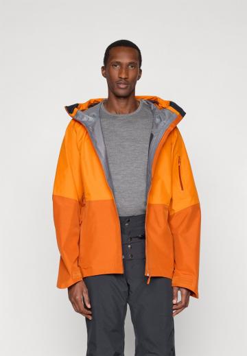 Сноубордическая куртка