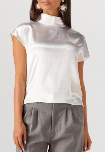 Атласная блузка