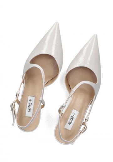 Туфли с ремешком