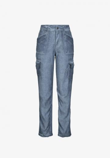 Брюки с накладными карманами