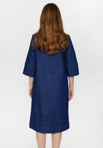 Джинсовое платье