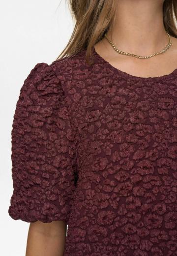 Вязаное платье