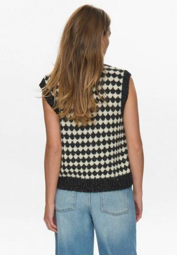 Пуловер без рукавов