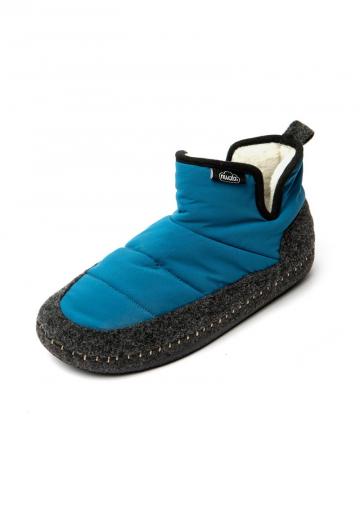 Сапожки на танкетке