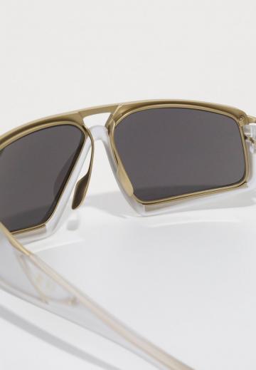 Солнечные очки