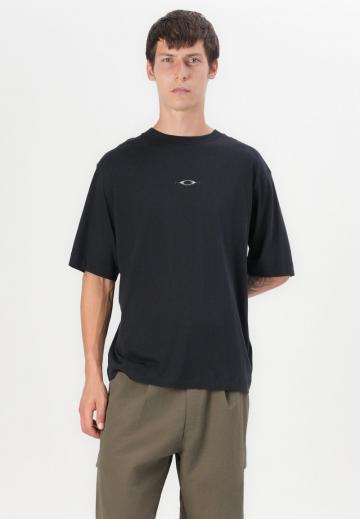 Брюки с накладными карманами