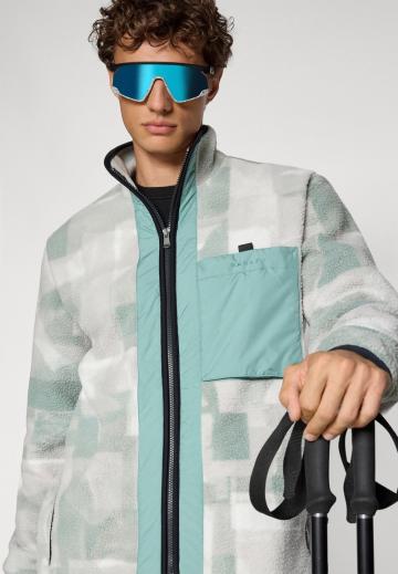 Флисовая куртка