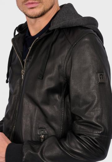 Кожаная куртка
