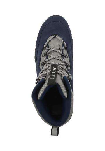 Походные ботинки