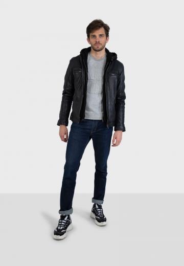 Кожаная куртка