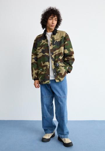 Короткое пальто