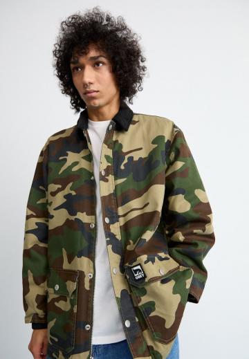 Короткое пальто