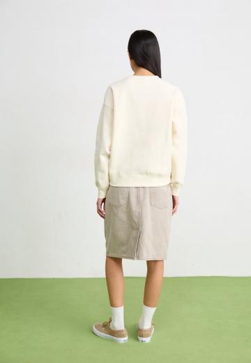 Юбка с накладными карманами