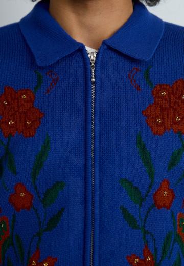 Вязаная кофта