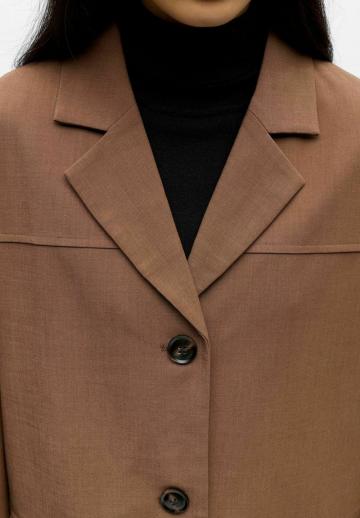 Короткое пальто