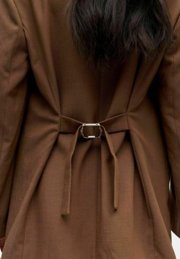 Короткое пальто