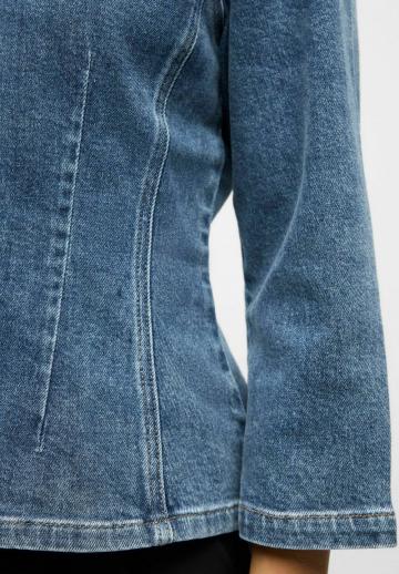 Джинсовая блузка