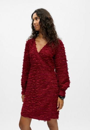 Короткое платье