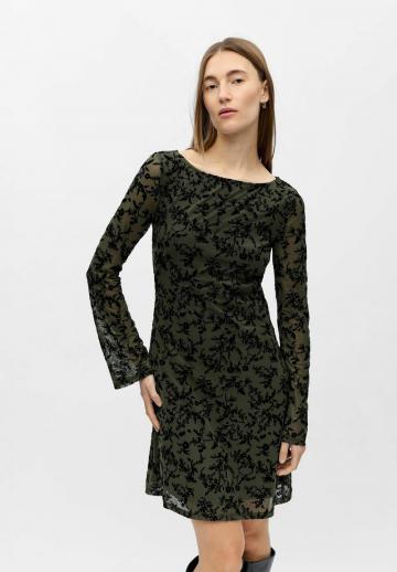 Короткое платье