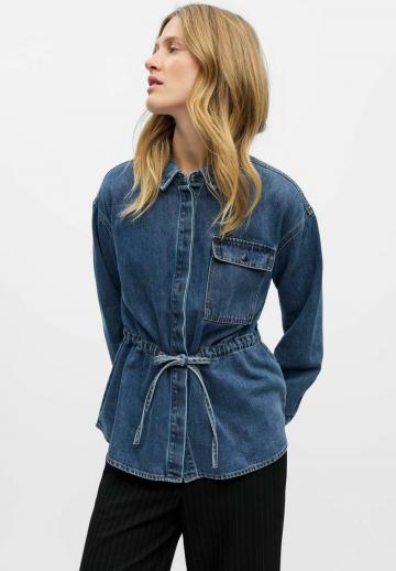 Джинсовая куртка