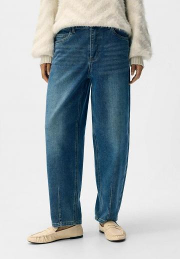 Прямые джинсы