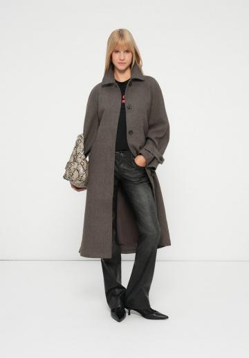 Шерстяное пальто