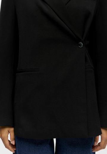 Короткое пальто