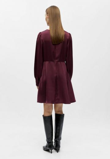 Короткое платье