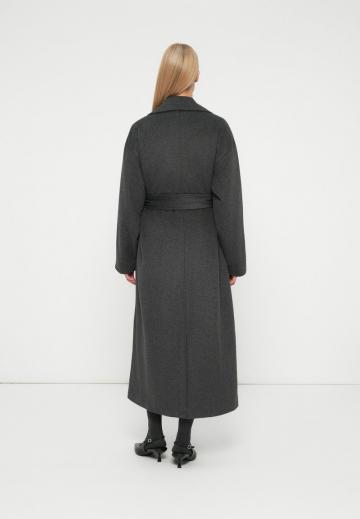 Шерстяное пальто